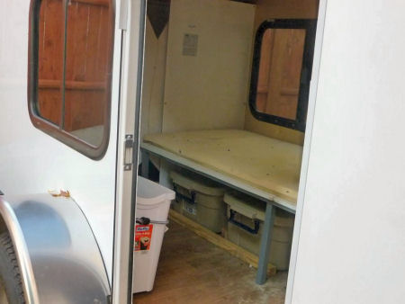 Rear bed area